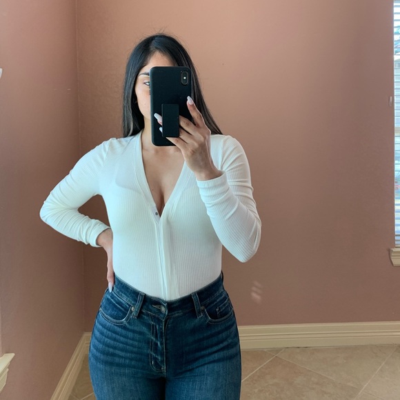 LAST 1…LINDA Bodysuit - Ivory - Picture 2 of 3